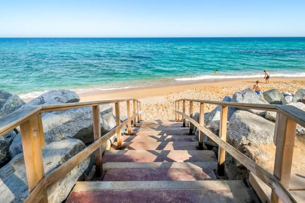 Vistamar Beach 30 Min Barcelona Виласар де Мар Екстериор снимка